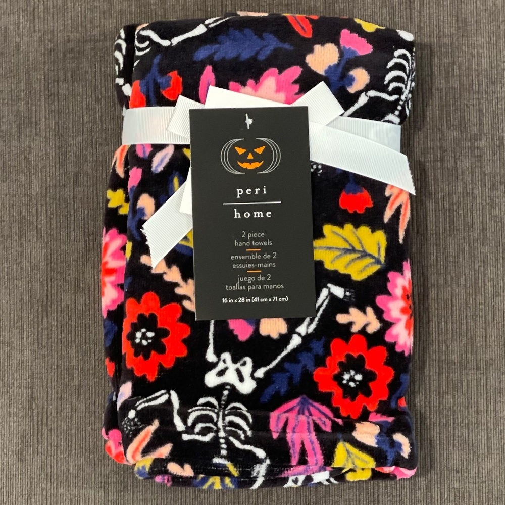 PLUSH Floral Skeleton hand towel set
